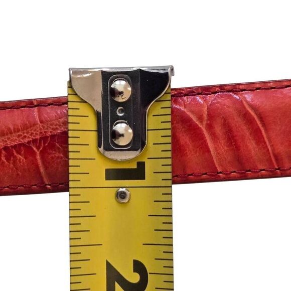 Crocodile Embossed Full Grain Red Leather Belt with Silvertone Buckle Medium - Picture 9 of 11
